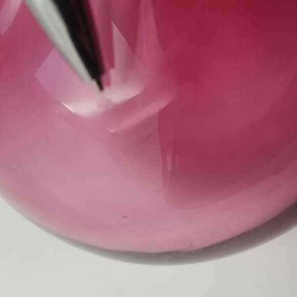 Pilgrim Glass Cranberry Squat Vase - Picture 14 of 14